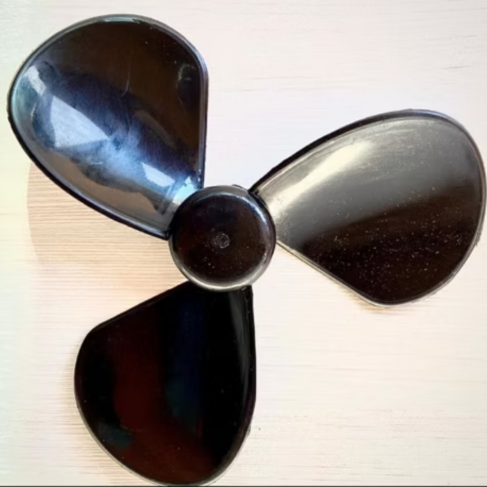 Helice universal 713